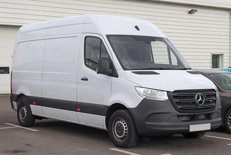 Mercedes-Benz Sprinter Sprinter Panel Van Compact (W907/W910)
