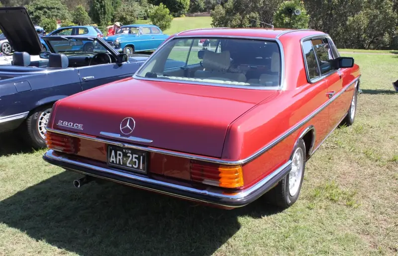 Mercedes-Benz /8 - 6