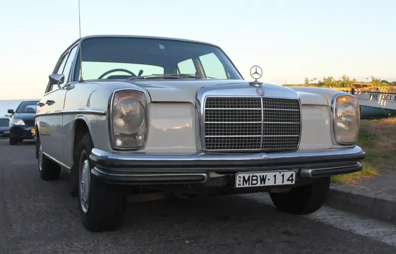 Mercedes-Benz /8 - 3