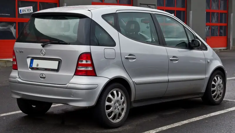 Mercedes-Benz A-Serisi - 2