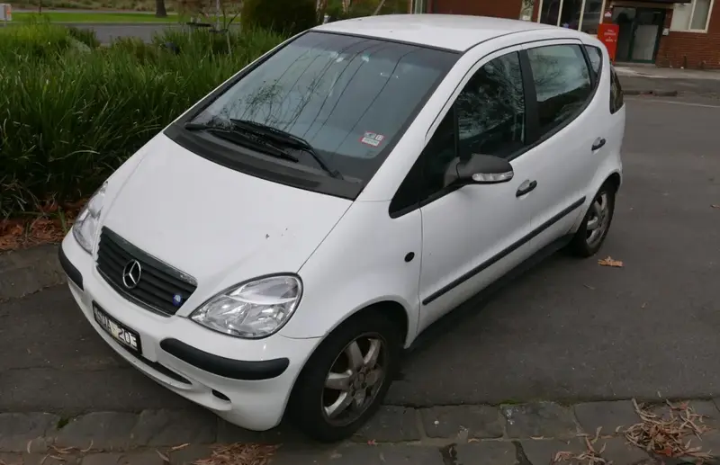 Mercedes-Benz A-Serisi - 3
