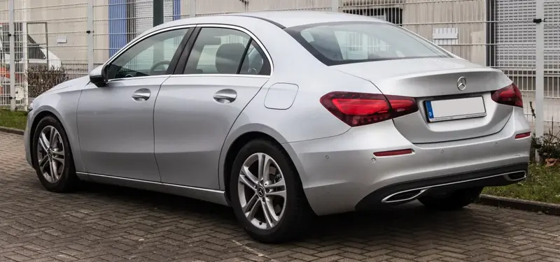 Mercedes-Benz A-Serisi - 2