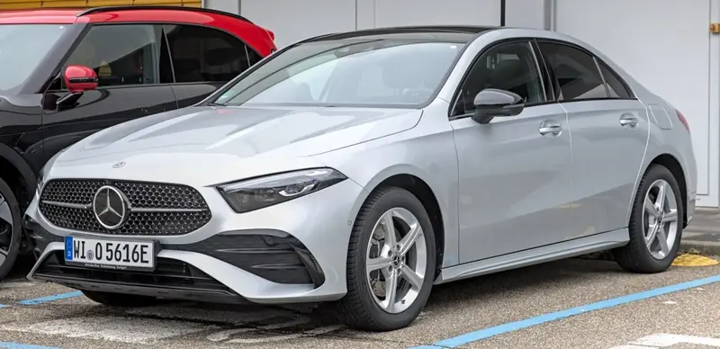 Mercedes-Benz A-Serisi - 3