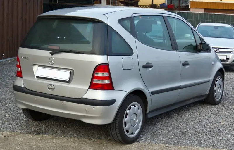Mercedes-Benz A-Serisi - 2