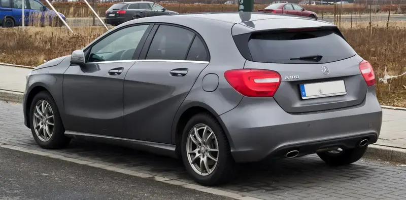 Mercedes-Benz A-Serisi - 2