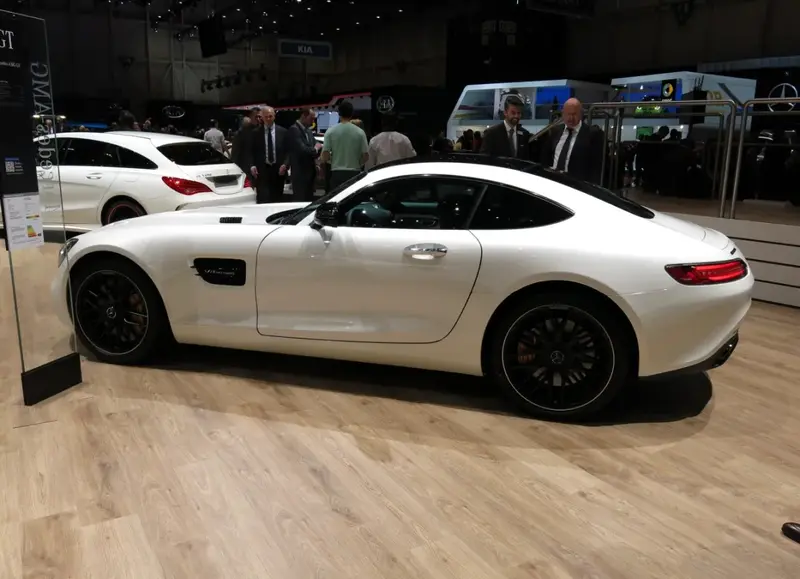 Mercedes-Benz AMG GT - 5