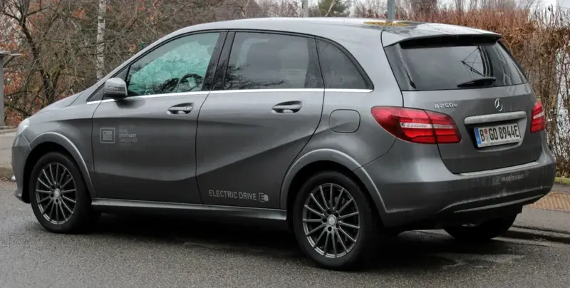 Mercedes-Benz B-Serisi W242 B 250 e 31 kWh (180 bg) - görsel 6
