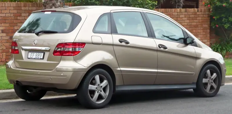 Mercedes-Benz B-Serisi - 2