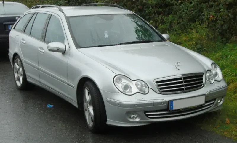 Mercedes-Benz C-Serisi - 4