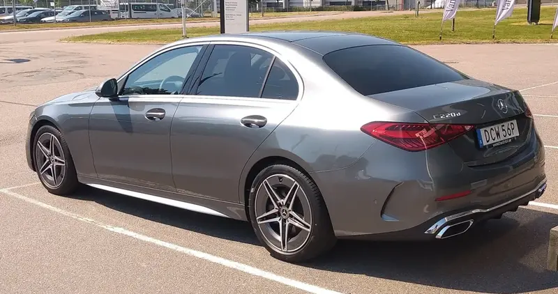 Mercedes-Benz C-Serisi - 3
