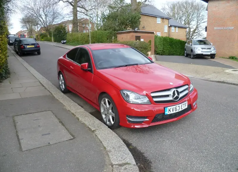 Mercedes-Benz C-Serisi - 3