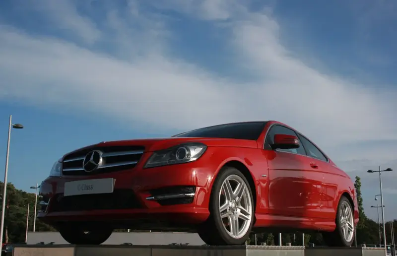 Mercedes-Benz C-Serisi - 4
