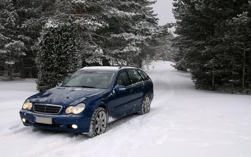 Mercedes-Benz C-Serisi - 2