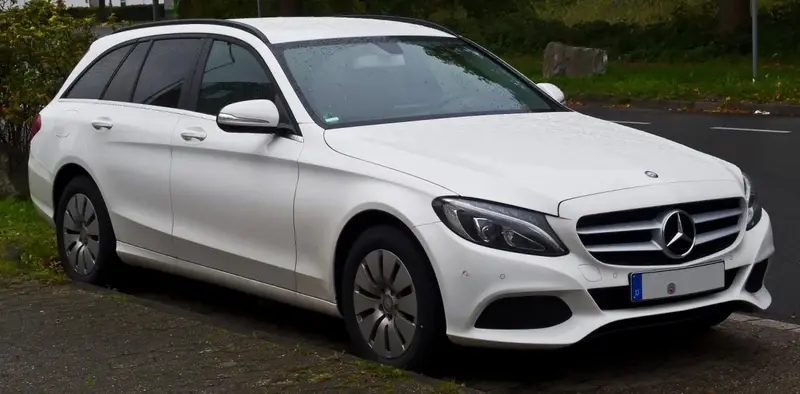Mercedes-Benz C-Serisi - 3