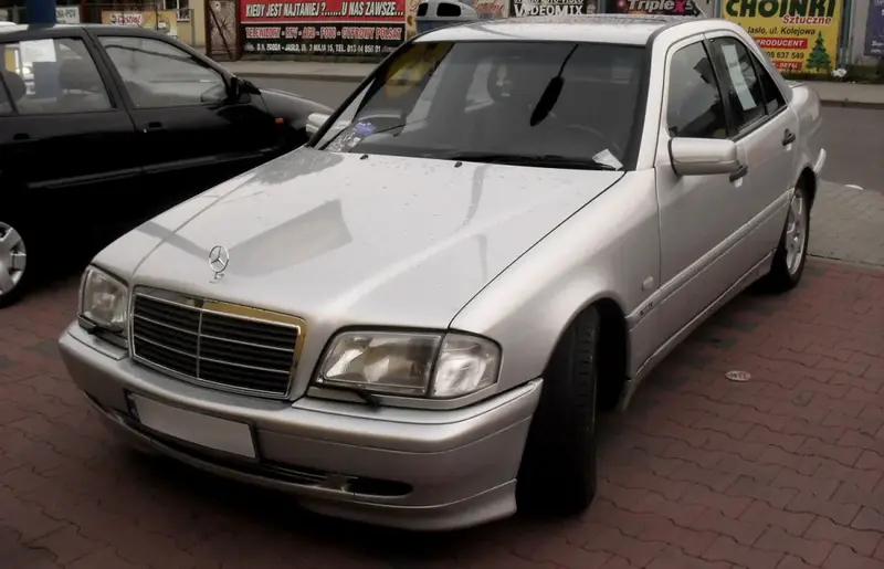 Mercedes-Benz C-Serisi - 5