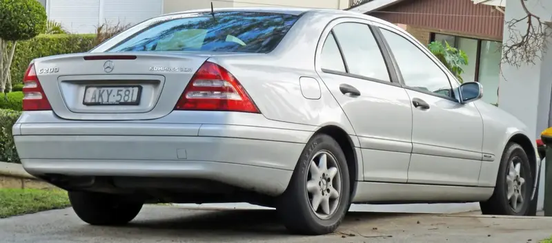 Mercedes-Benz C-Serisi - 6