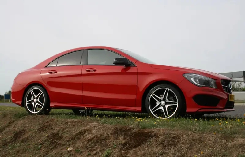 Mercedes-Benz CLA - 2