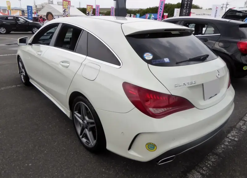 Mercedes-Benz CLA - 2