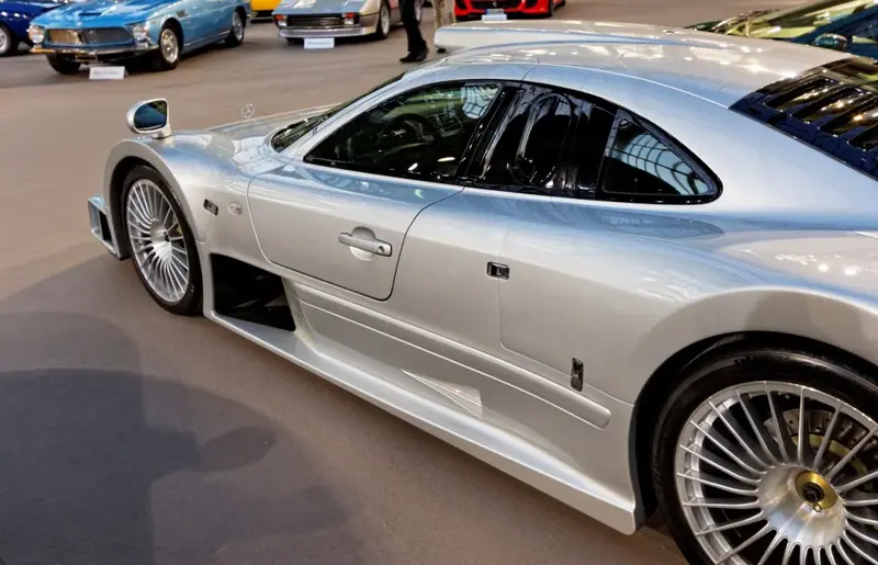 Mercedes-Benz CLK GTR - 5