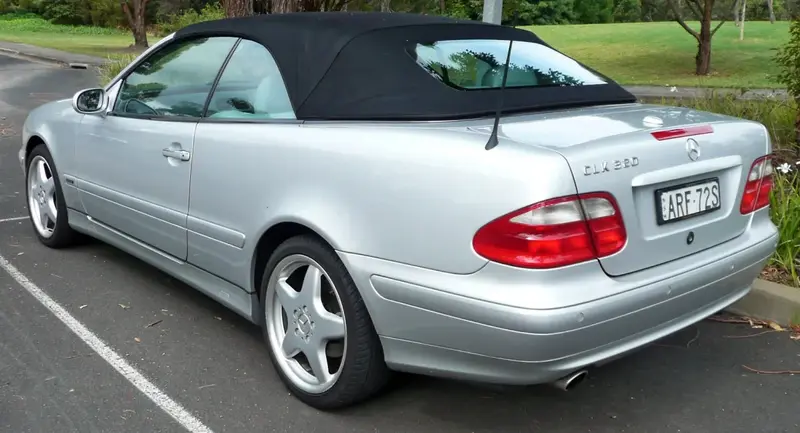 Mercedes-Benz CLK - 2