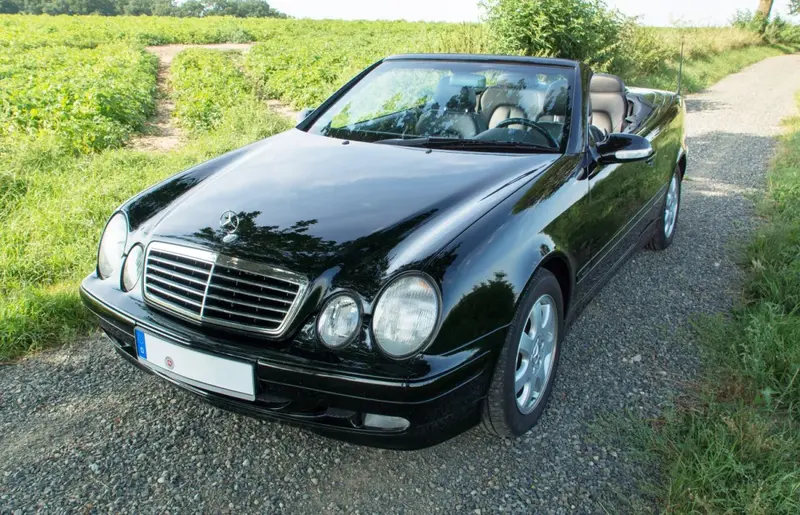Mercedes-Benz CLK - 3