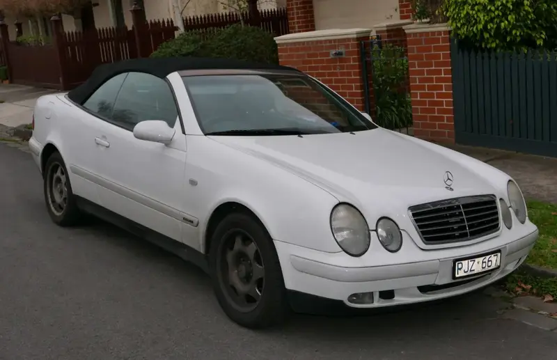 Mercedes-Benz CLK - 3