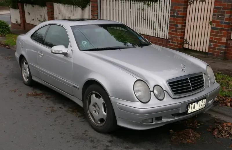 Mercedes-Benz CLK - 4
