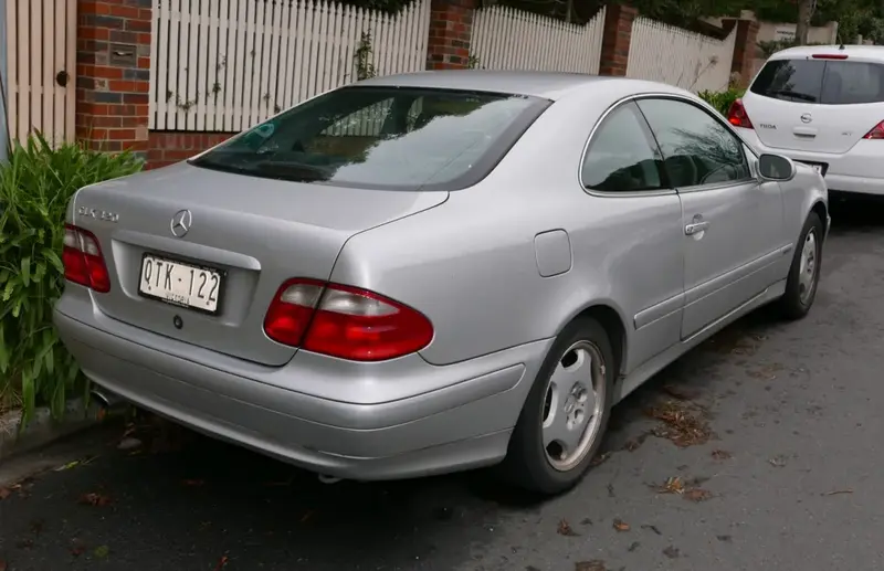Mercedes-Benz CLK - 5