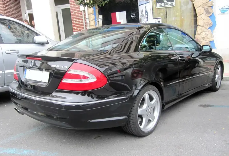 Mercedes-Benz CLK - 4