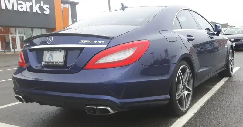 Mercedes-Benz CLS - 6