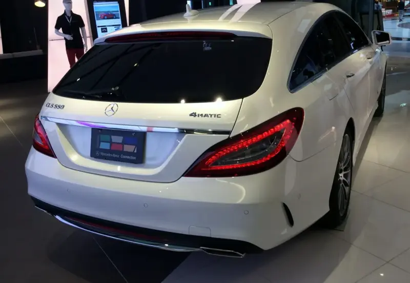 Mercedes-Benz CLS - 4