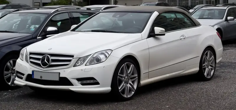 Mercedes-Benz E-Serisi - 3