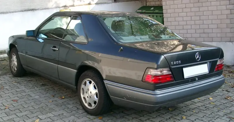 Mercedes-Benz E-Serisi - 4