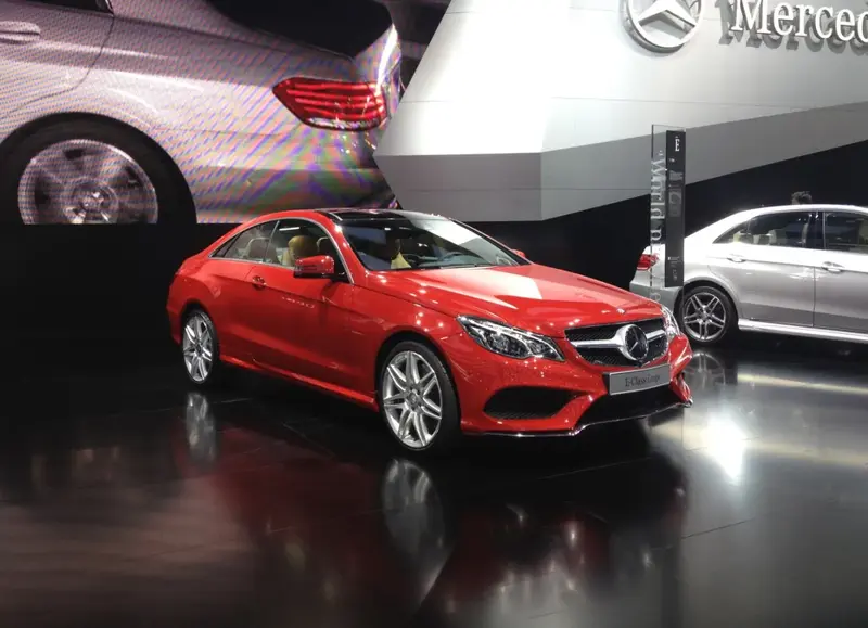 Mercedes-Benz E-Serisi - 2