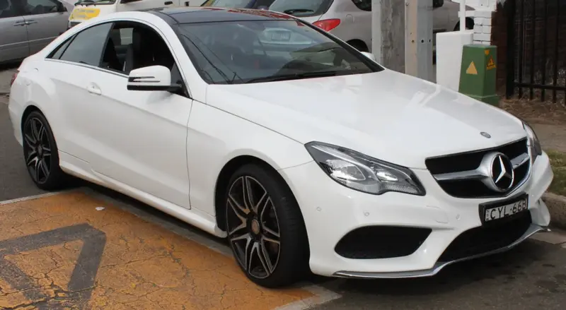Mercedes-Benz E-Serisi - 3