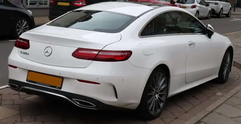 Mercedes-Benz E-Serisi - 2