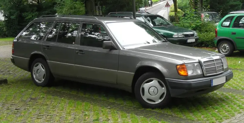Mercedes-Benz E-Serisi - 4