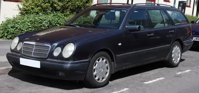 Mercedes-Benz E-Serisi E-Serisi T-modell (S210)