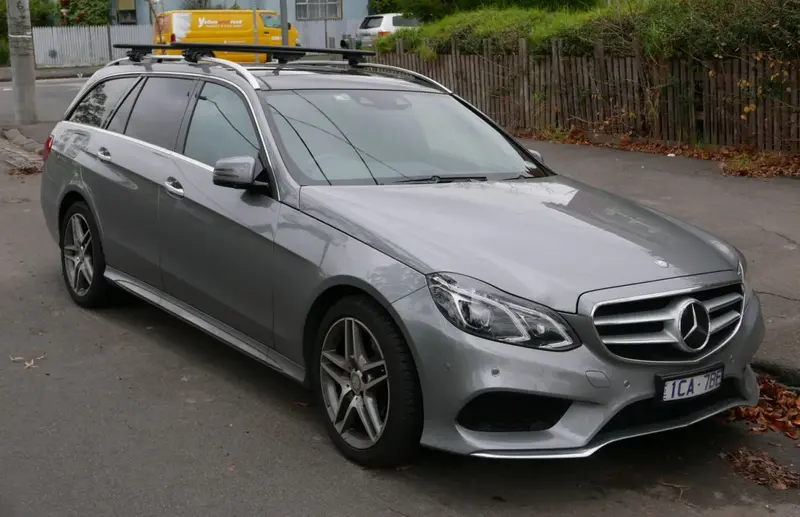 Mercedes-Benz E-Serisi - 3