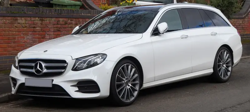 Mercedes-Benz E-Serisi - 3