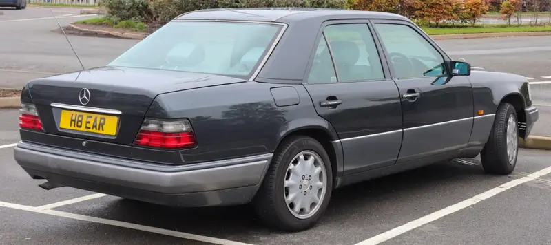 Mercedes-Benz E-Serisi - 2