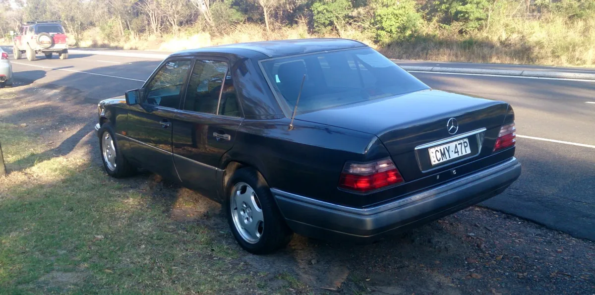 Mercedes-Benz 4
