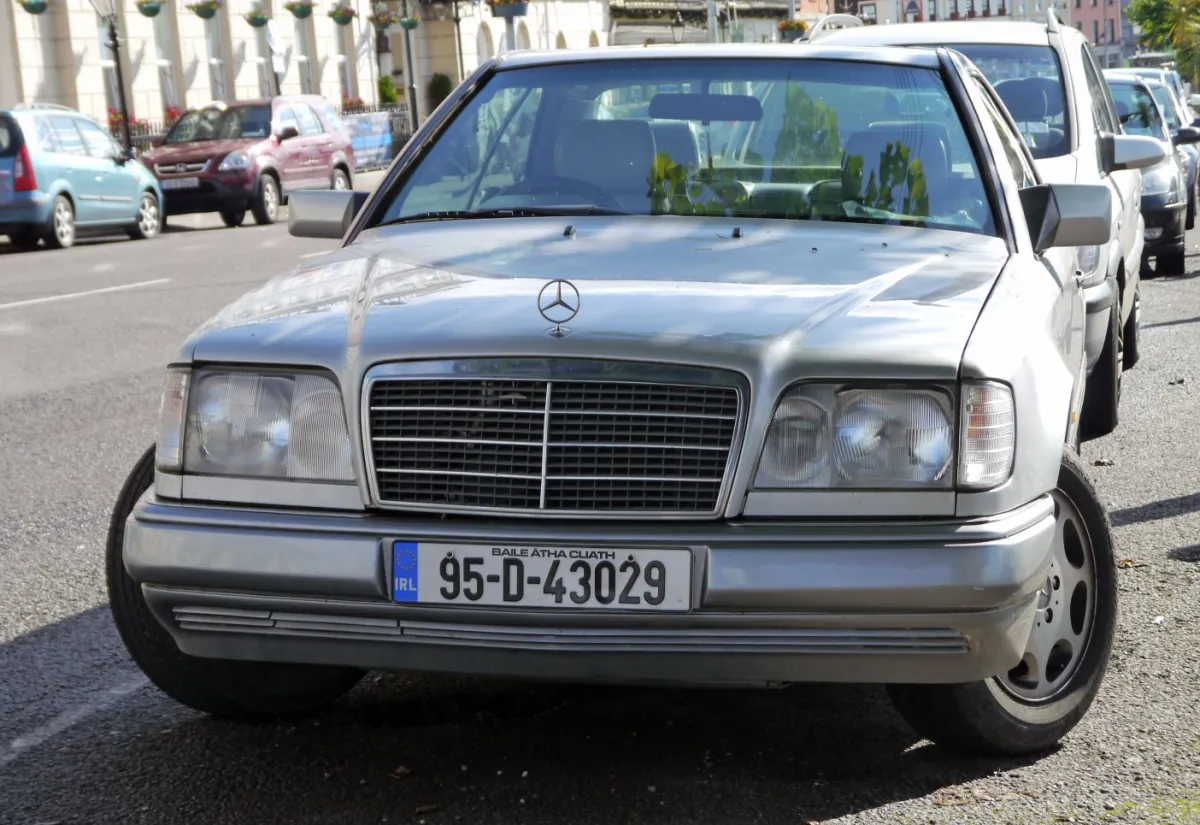 Mercedes-Benz 5