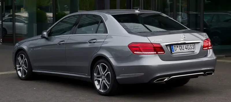 Mercedes-Benz E-Serisi - 4