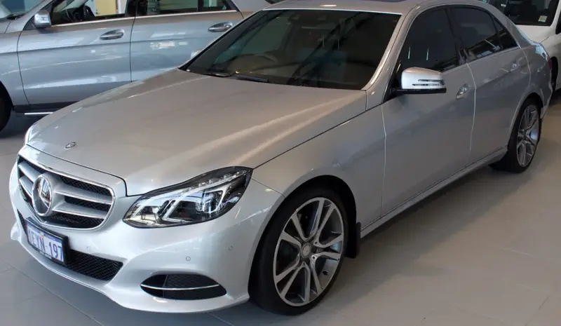 Mercedes-Benz E-Serisi - 5