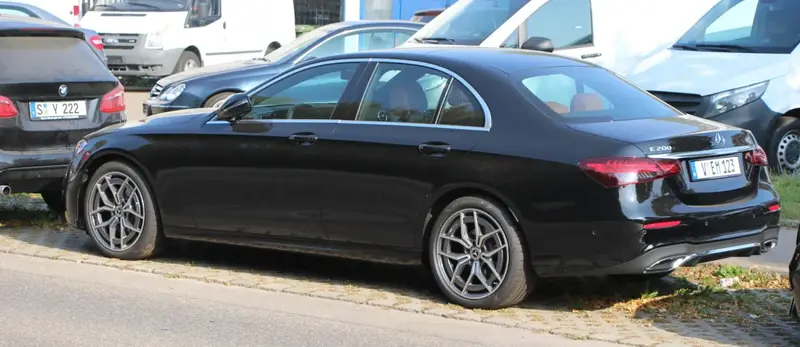 Mercedes-Benz E-Serisi - 6