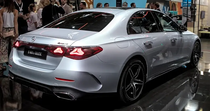 Mercedes-Benz E-Serisi - 3