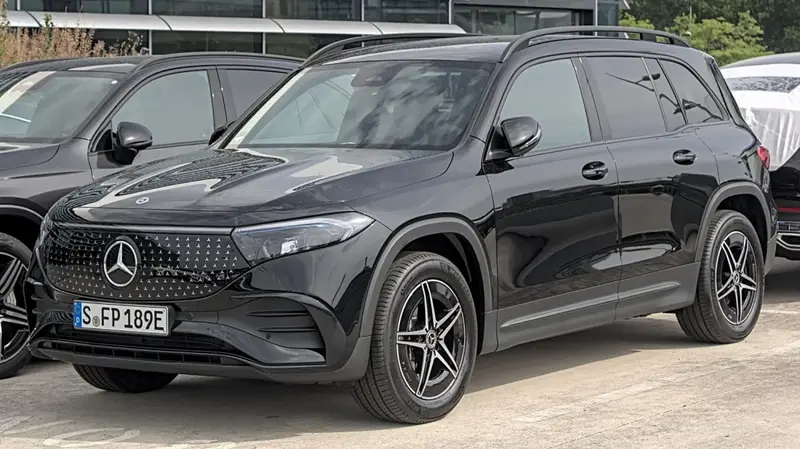 Mercedes-Benz EQB - 3