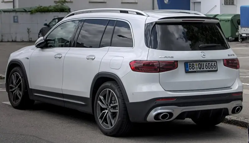 Mercedes-Benz GLB - 2