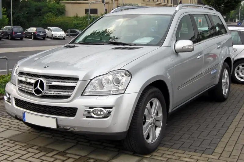 Mercedes-Benz GL - 5